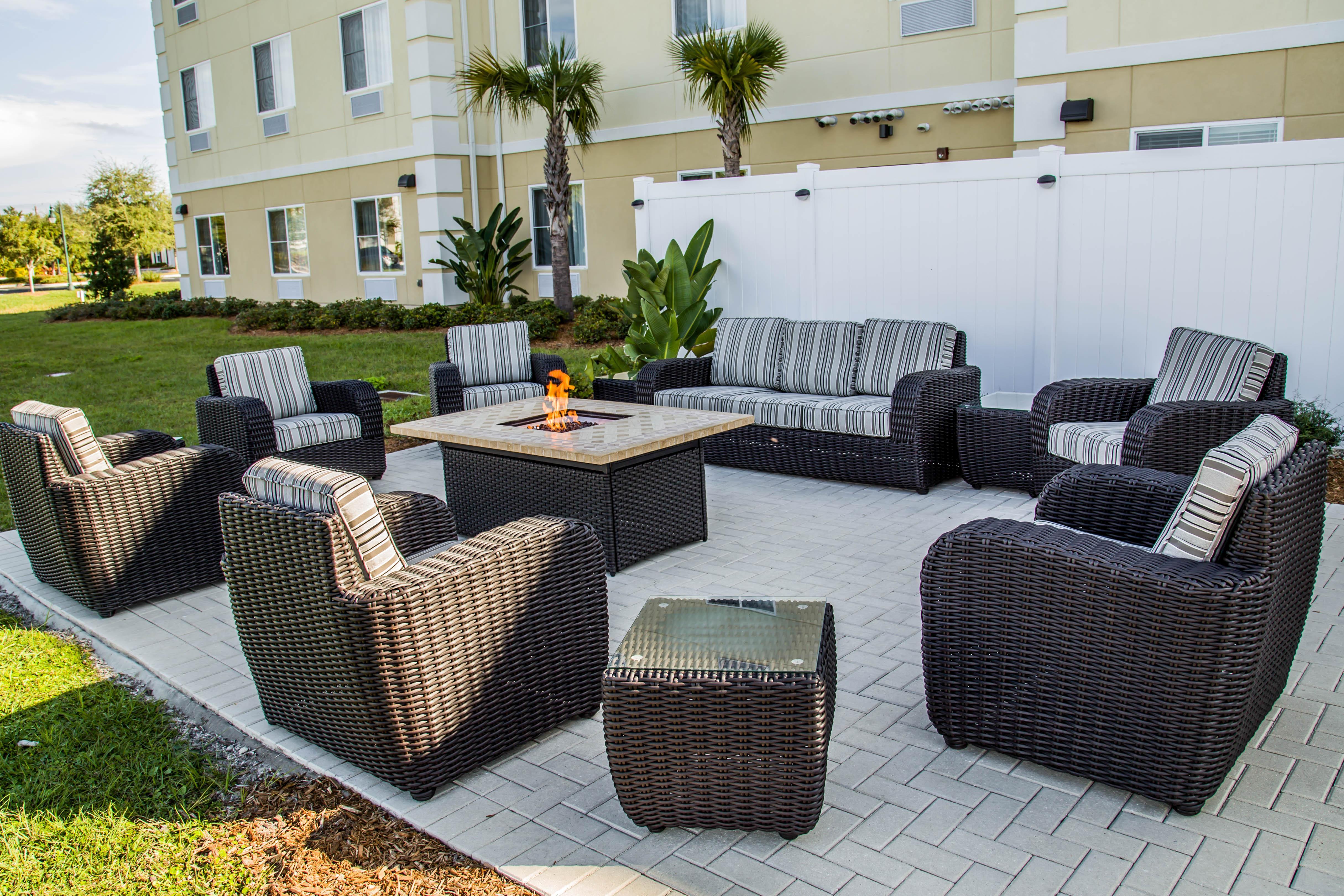 Comfort Suites Sarasota-Siesta Key Exterior photo